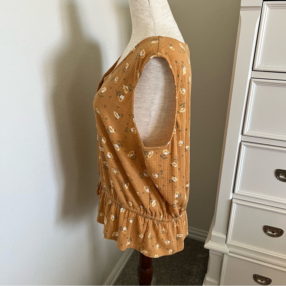 Ribbed Floral Tank - Picture 5 of 8